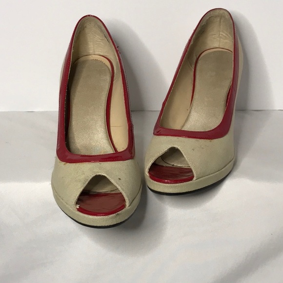 Bongo 9 1/2 peep toe heels - Picture 2 of 9